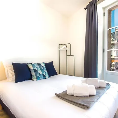 Magnifiques - Face A La Gare Burdeos