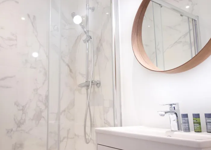 Magnifiques - Face A La Gare Apartment